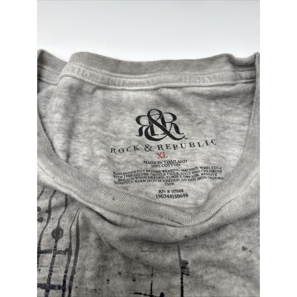 Rock And Republic T-shirt Mens Gray Size Extra Large Stratocaster‎ Guitar Print - Picture 5 of 13